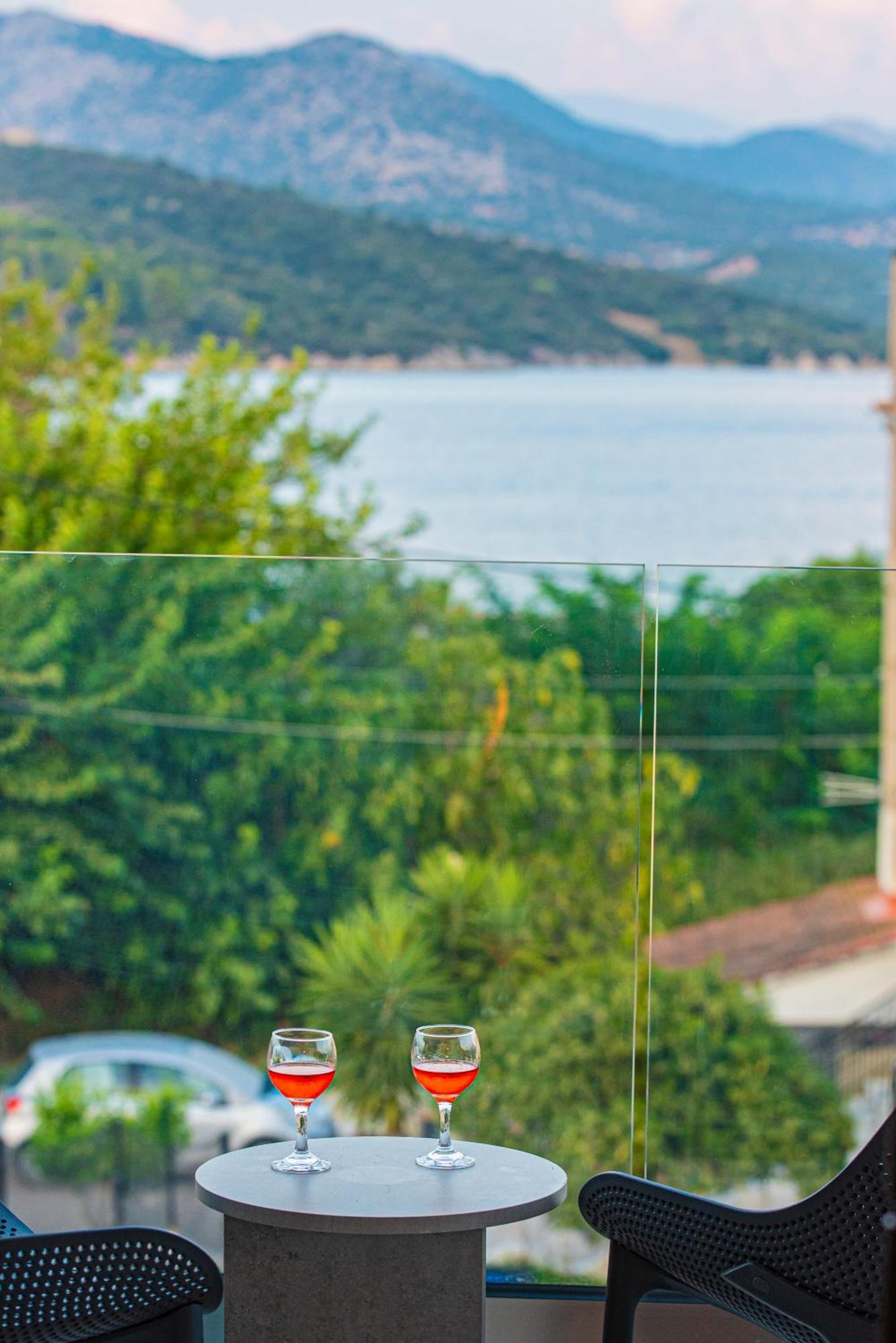 Apartmán Avali Deluxe *